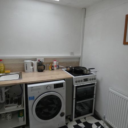 Bridge Street En Suite Rooms Merthyr Tydfil Esterno foto
