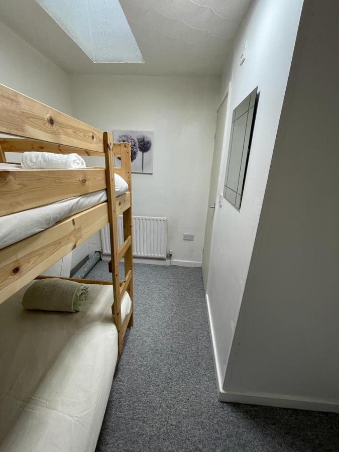 Bridge Street En Suite Rooms Merthyr Tydfil Esterno foto